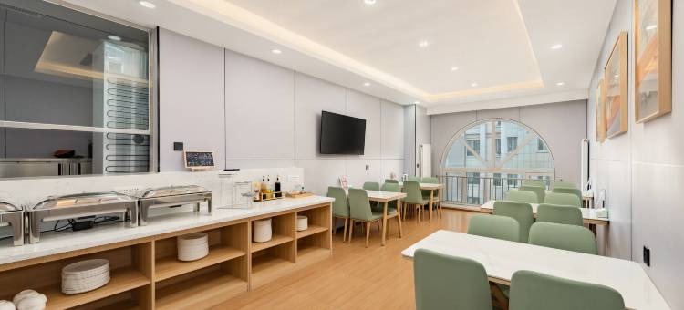 格林豪泰酒店(呼和浩特玉泉五里营地铁口店)图片