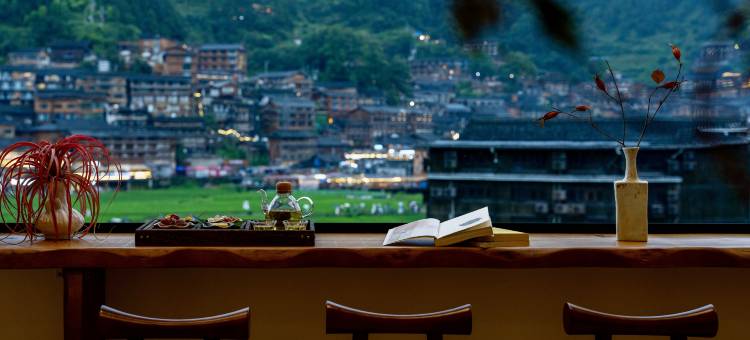 叁屿·山野观景民宿(西江千户苗寨一号风雨桥店)图片