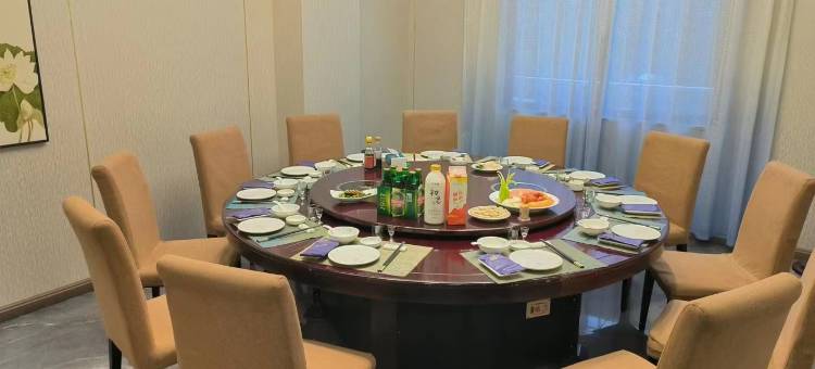 华英大酒店(邵武汽车站店)图片