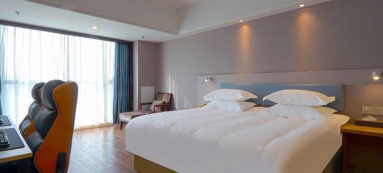 网鱼电竞酒店(苏州大学城越溪地铁站店)图片