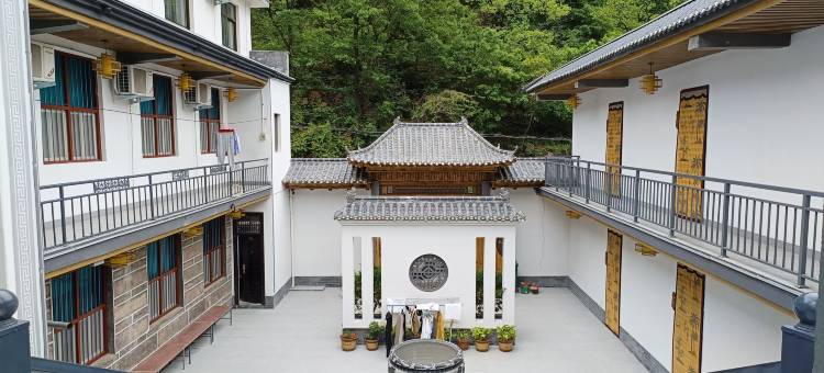 拾光居民宿(万仙山景区店)图片