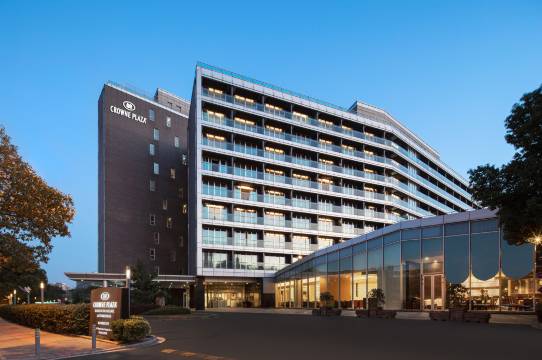 上海夏阳湖皇冠假日酒店