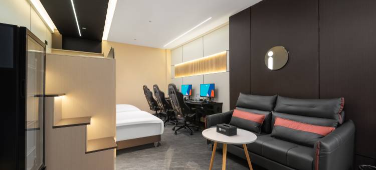 爱电竞酒店(贵州兴义梦乐城桔山广场店)图片