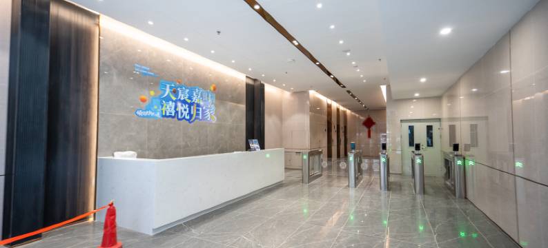 云筑智能影音酒店(大连东港威尼斯水城港东五街店)图片