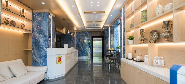 速8精选酒店(伊宁机场店)图片