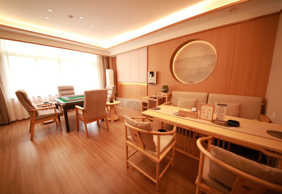 Tianhong Zhiya Hotel Dazhu Hotel Overview