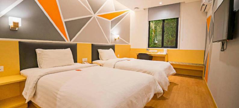 西曼酒店(高安鹏泰百货店)图片