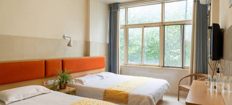 新沂弘轩宾馆(新沂火车站店)图片