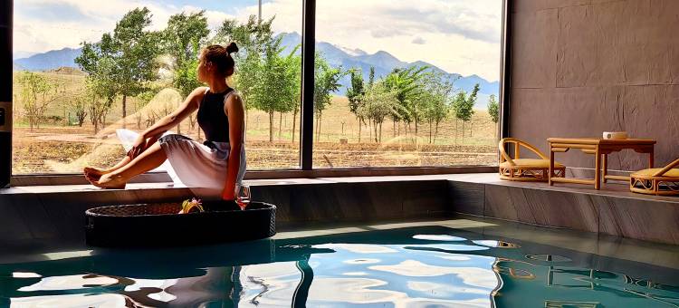 独山子冰峰温泉假日酒店图片