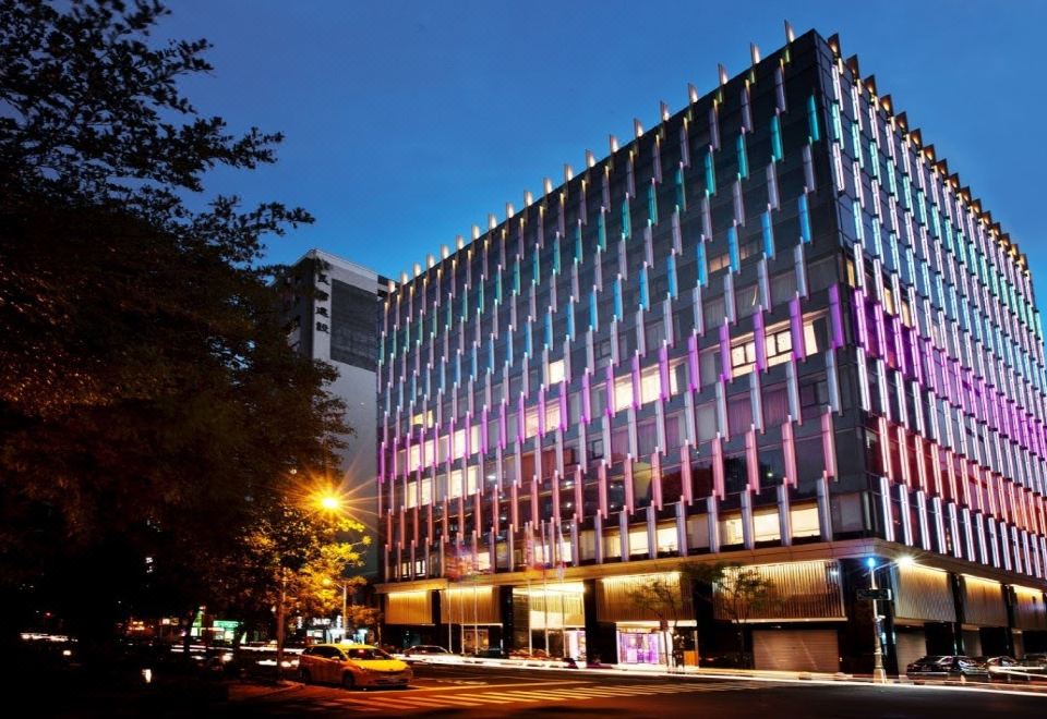 新北新庄翰品酒店外景图