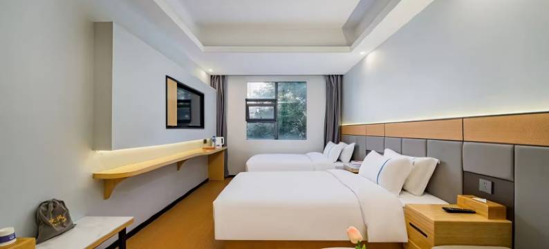 君雅酒店(湖滨银泰in77店)图片