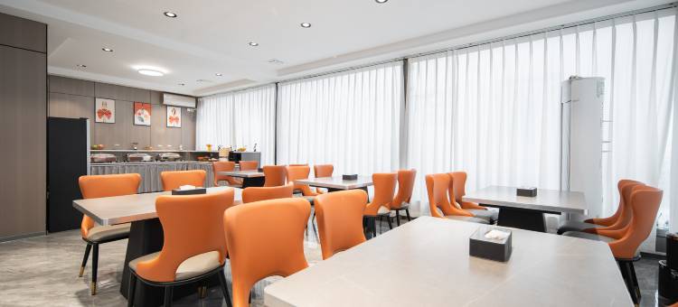 蓝波湾壹号酒店(蓝波国际广场店)图片