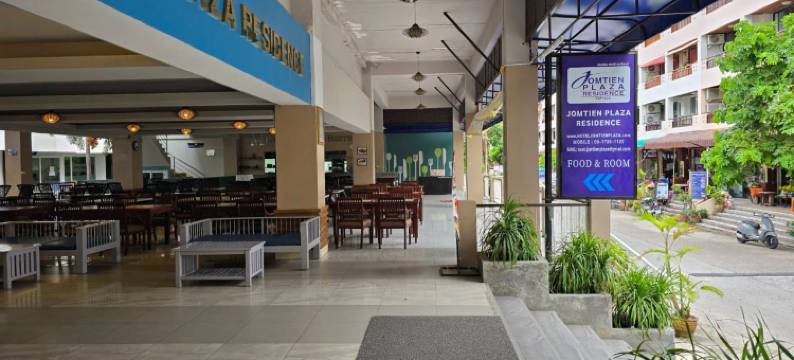 乔木提恩广场公寓酒店(Jomtien Plaza Residence)图片