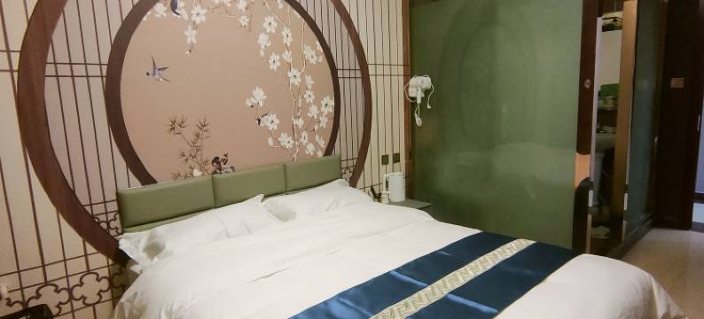 陌野影宿酒店(张家口高铁站建院店)图片