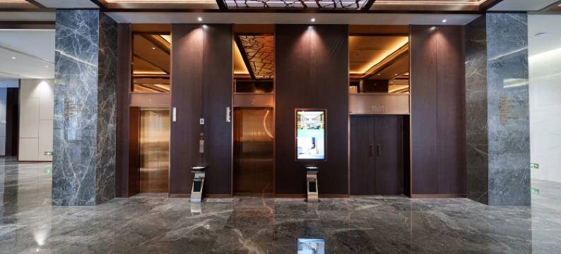 南充万泰大酒店(西华师大行署校区店)图片