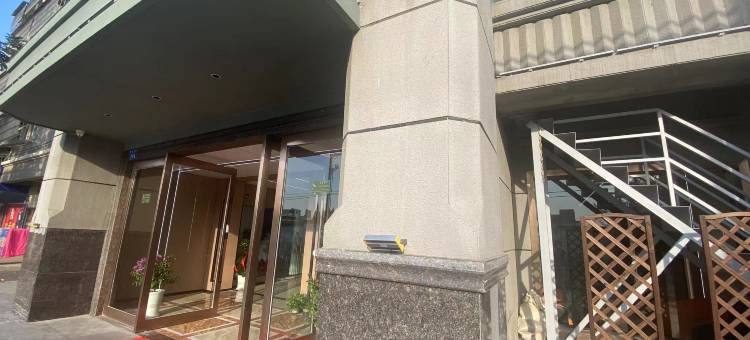 云锦酒店(应城中央广场店)图片