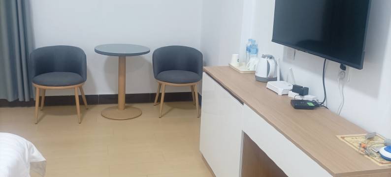 茶苑宾馆(昌宁县人民医院店)图片