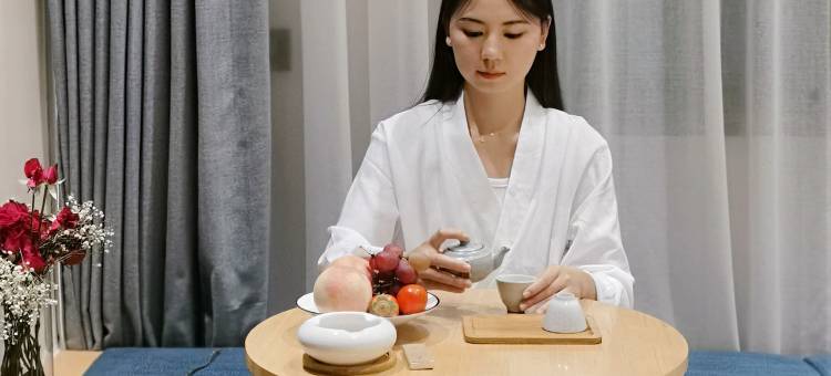 花逸酒店(水井沟步行街店)图片