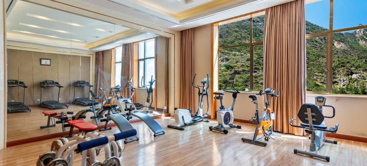 丹巴澜峰大酒店图片