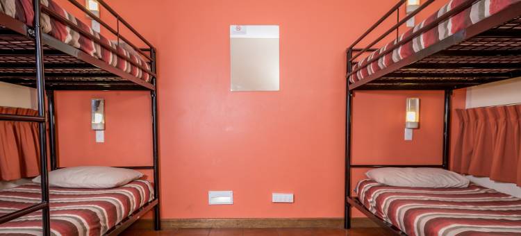 红岩青年旅舍(Red Rock Hostel)图片