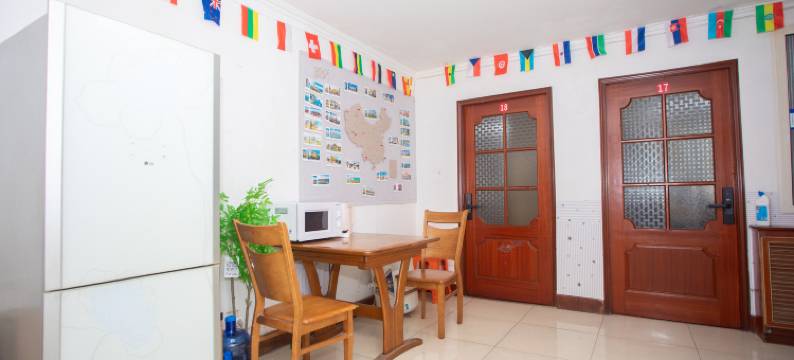 台东老街太空舱青年旅社(台东步行街店)图片