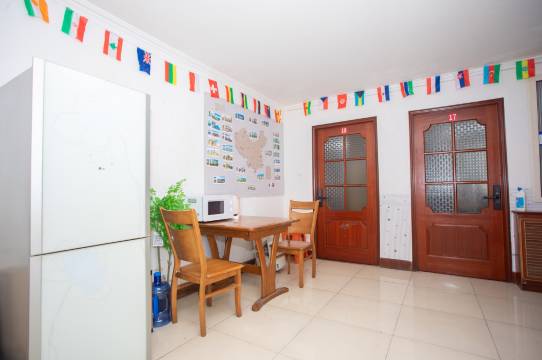 台东老街太空舱青年旅社(台东步行街店)