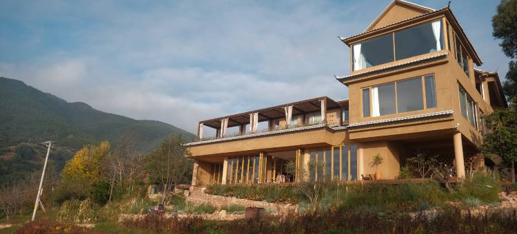 山有依臣家民宿(沙溪灯塔村店)图片