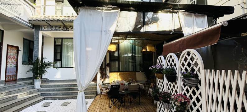 伴夏·花屿轻奢民宿(大理古城南门店)图片