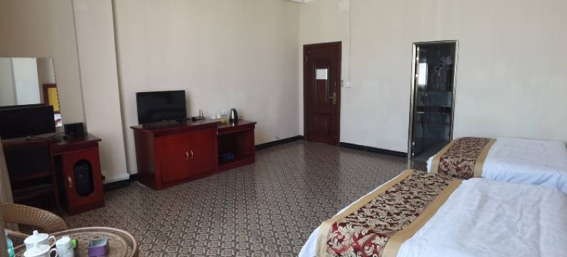 广南东坡酒店图片