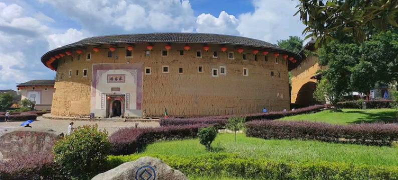 赏楼客栈(土楼王景区承启楼店)图片