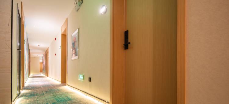 云猫时光酒店(大理高铁站洱海公园店)图片