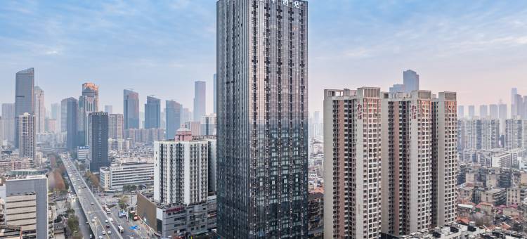 武汉江汉桥高空江景全季酒店图片