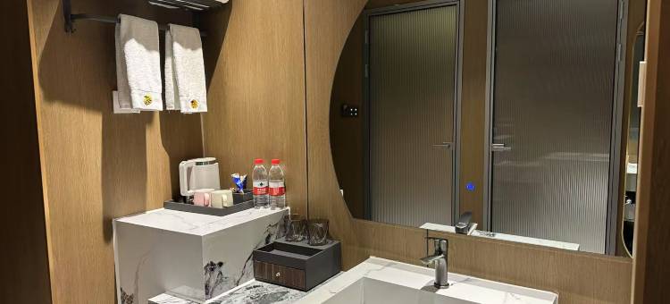 一棵松智能酒店(青山万达店)图片