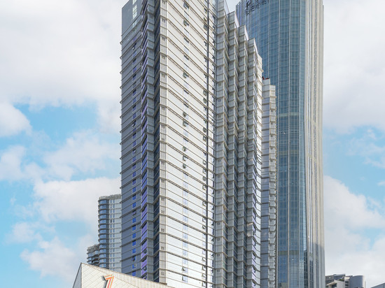 本兹LOFT海景公寓(深圳壹海城mall海山地铁站店)