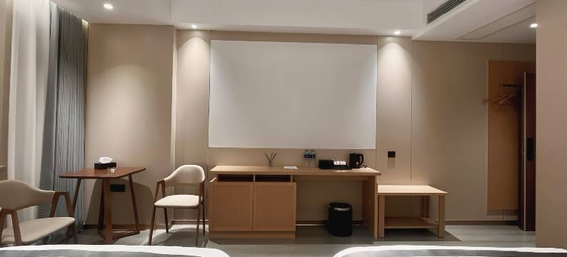 山坡坡客栈(张家界国家森林公园武陵源标志门店)图片