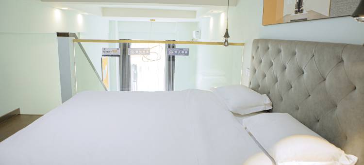 斯维登度假公寓(太原晋阳湖红灯笼体育场店)图片