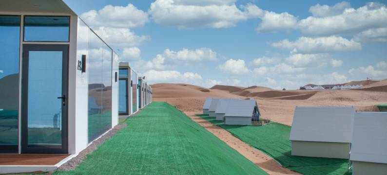 大漠星空沙漠露营地图片