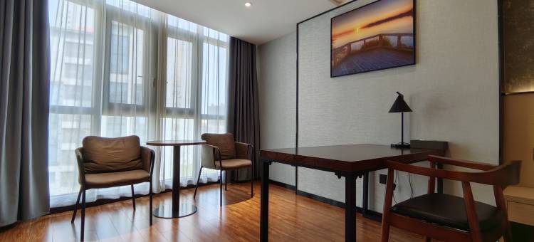 雅乐庭·皇城酒店(武汉大学科技园武大园路店)图片