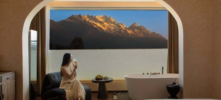 青木岚·日照金山丨森林氧吧Snow Mountain Villa(白沙古镇店)图片