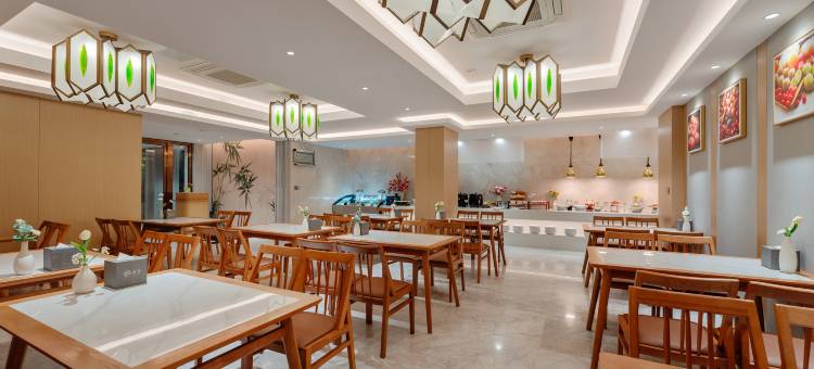 璟晨酒店(乐山张公桥美食街店)图片