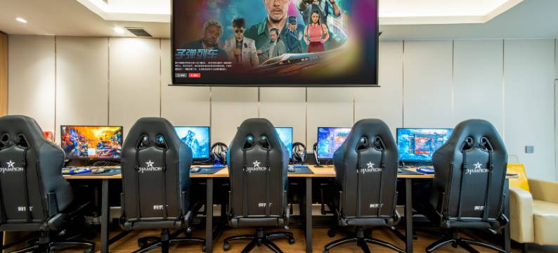 视界星空电竞酒店(西安电子科技大学边家村地铁站店)图片