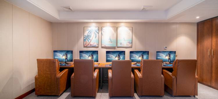 斗鱼电竞酒店(淮南蔡新路店)图片