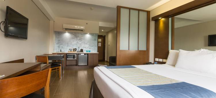 奎松卫城麦客达温德姆酒店(Microtel by Wyndham Acropolis)图片