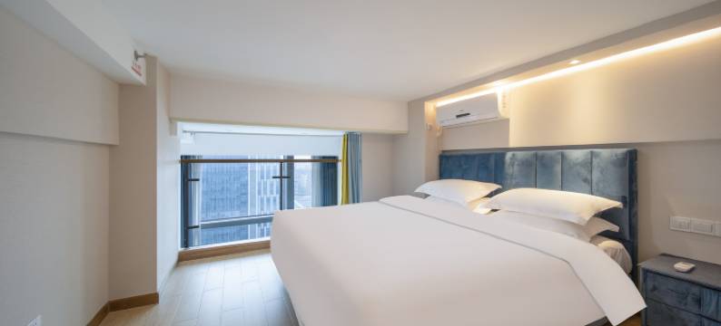 秋思高空景观行政公寓(会展中心国贸领寓店)图片