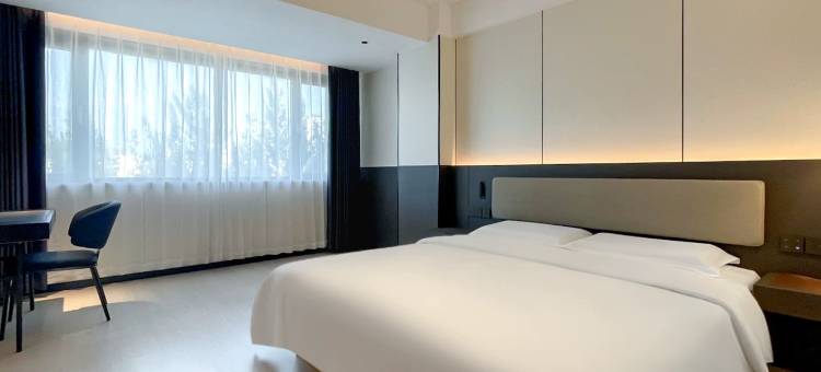 华驿酒店(营口鲅鱼圈世纪广场店)图片