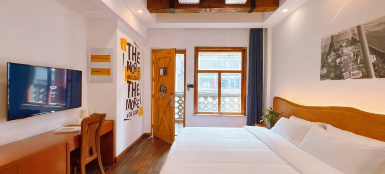 朵儿唱海湖庭院酒店(日照万平口开元森泊乐园店)图片