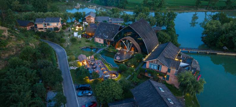 吾悦山·渔隐野奢度假Village图片