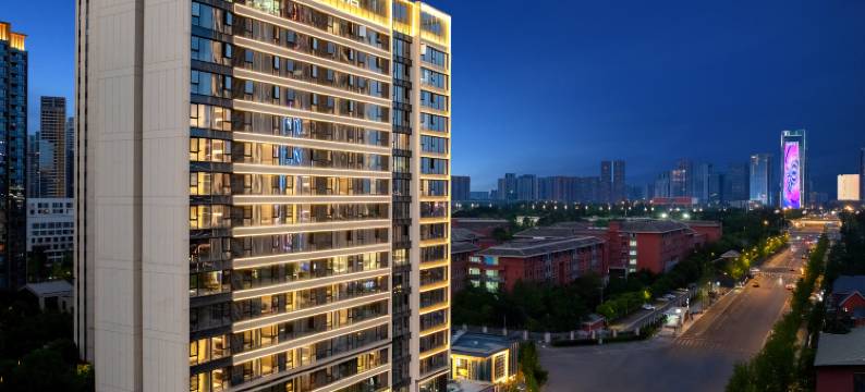 秦皇雅居酒店(西博城天府七中店)图片