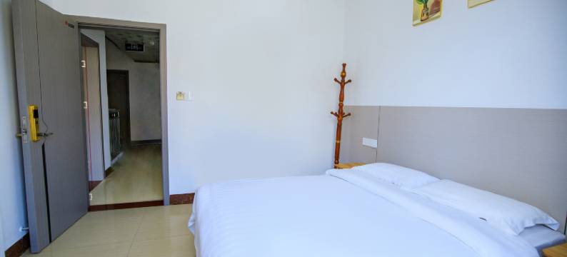 宝利百福酒店(浦北汽车站店)图片