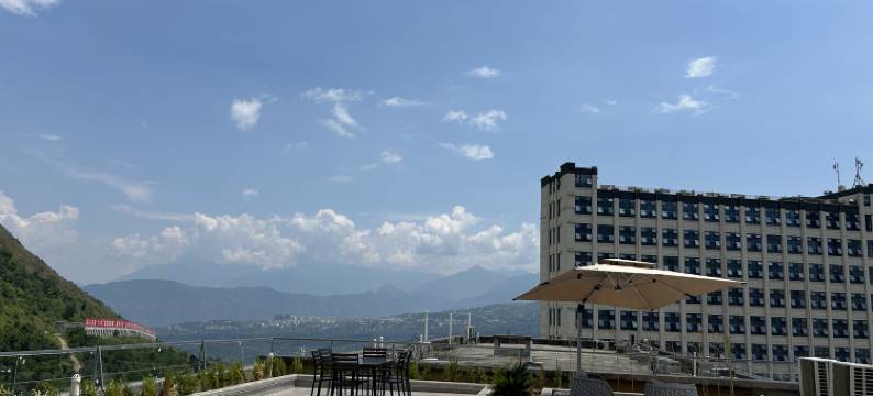 雷波澜庭酒店图片